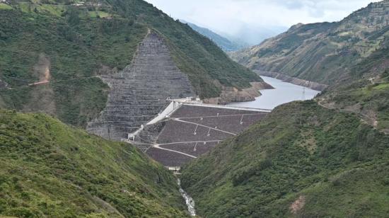 Embalse de la hidroeléctrica Mazar, el 11 de noviembre de 2023.