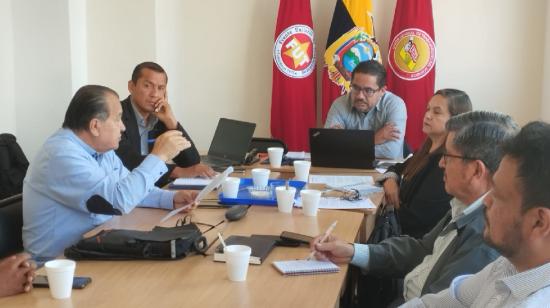 Dirigentes del Frente Unitario de Trabajadores (FUT) en una reunión.