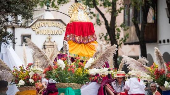 La imagen del Niño Viajero de Cuenca en el Monasterio del Carmen.