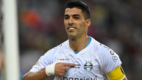 Luis Suárez celebrando su gol con Gremio ante Fluminense, 6 de diciembre de 2023.