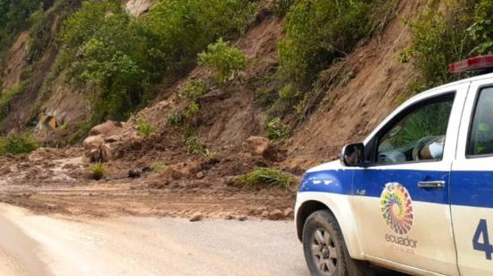 Deslizamiento de tierra en la vía Cuenca-Girón-Pasaje, el 29 de diciembre de 2024.