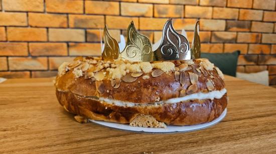 Rosca de Reyes de L'Artisan, en Quito, con masa madre de larga fermentación (entre 16 y 24 horas).