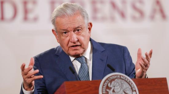 El presidente de México, Andrés Manuel López Obrador, durante su rueda de prensa matutina, en el Palacio Nacional en la Ciudad de México, el 4 de enero de 2024.