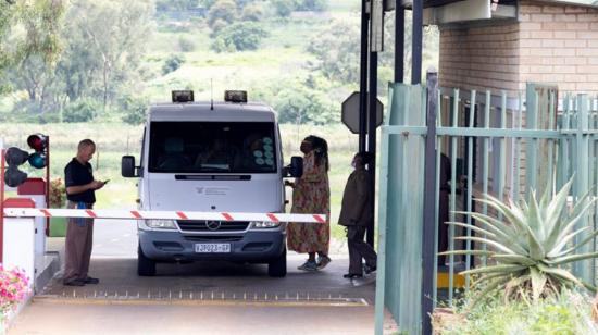 Entrada principal de la prisión de Atteridgeville, en Pretoria, de donde salió Óscar Pistorius el 5 de enero de 2024.