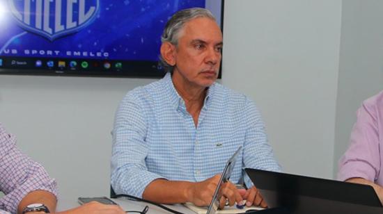 José Pileggi, presidente de Emelec, durante una reunión el 2 de diciembre de 2022.