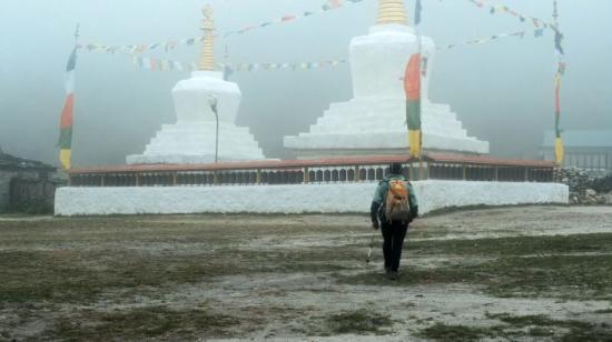 El documental 'Al otro lado de la niebla' muestra el recorrido de Iván Vallejo y Sebastián Cordero al Campo Base del Everest.