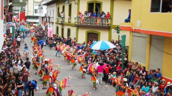 Comparsa del Carnaval de Guaranda 2017.