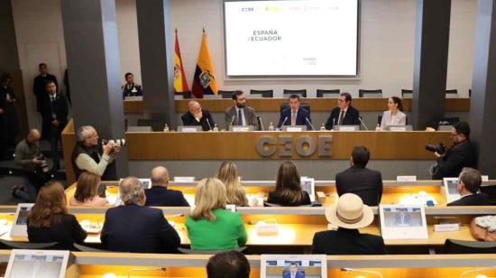 El presidente Noboa en un encuentro empresarial celebrado por la Confederación Española de Organizaciones Empresariales, 24 de enero de 2024.