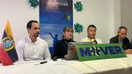 La directiva del movimiento Mover, exAlianza PAÍS, en una rueda de prensa en Quito, el 3 de enero de 2024.