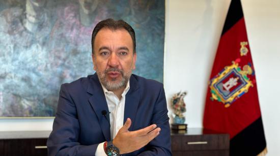 El alcalde de Quito, Pabel Muñoz, anunció su aprobación para realizar eventos públicos, pero respetando toque de queda.