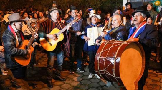 Festejos por el Carnaval de Guaranda.