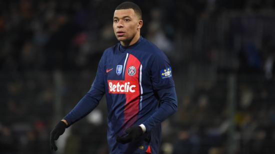 Kylian Mbappe en un partido con el PSG, 20 de enero de 2024.