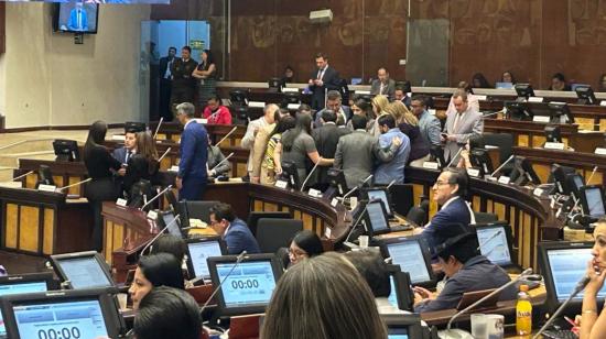Legisladores del PSC, oficialismo y Construye en el pleno de la Asamblea. Quito, 15 de febrero de 2024