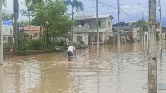 Estragos de una inundación en la localidad de El Guabo, provincia de El Oro, el 12 de febrero de 2024.