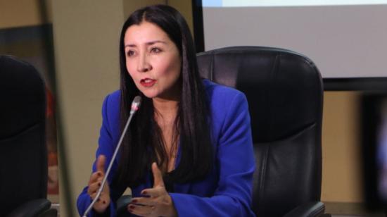 La secretaria de Seguridad de Quito, Carolina Andrade, en una rueda de prensa, el 11 de diciembre de 2023.