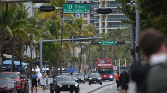 Imagen referencial de una calle en Miami, donde la policía también ha alertado de robos a viviendas, 23 de febrero de 2024.