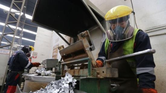 Imagen referencial. Los trabajadores deberán cobrar las utilidades en abril de 2024.