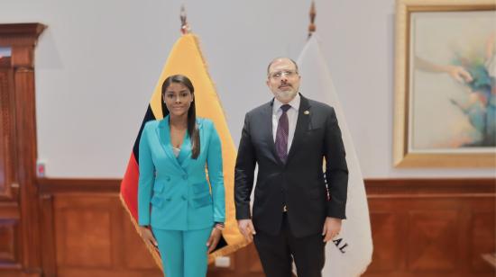 El pasado 27 de marzo la fiscal Diana Salazar se reunió con Henry Kronfle en la Asamblea.