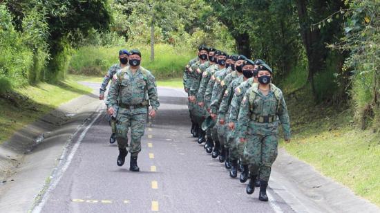 Imagen referencial. Reservistas del Ejército en un entrenamiento. 
