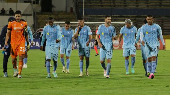 Jugadores de Universidad Católica en el partido ante Cruzeiro por Copa Sudamericana, 4 de marzo de 2024.