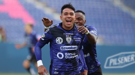 Kendry Páez celebrando su gol ante Deportivo Cuenca, 5 de mayo de 2024.