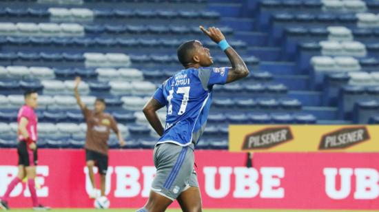 Jaime Ayoví, de Emelec, celebra su gol ante Universidad Católica por la Fecha 11 de LigaPro, el 5 de mayo de 2024.