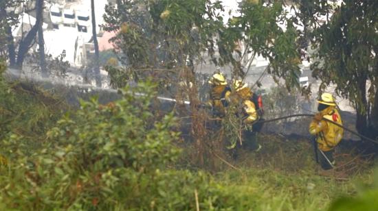 Bomberos Distrito Metropolitano de Quito