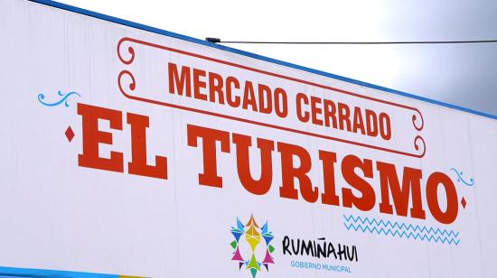 12/4/2020 Mercado de Sangolquí se mantiene cerrado por cuarentena.