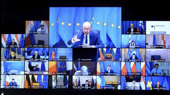 El viernes 26 de febrero de 2021, el Secretario General de la OTAN, Sr. Jens Stoltenberg, participó en la videoconferencia de los miembros del Consejo Europeo y se reunió con el Presidente del Consejo Europeo, Sr. Charles Michel, en el Edificio Europa en Bruselas.