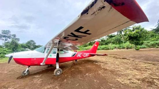 Una avioneta que tuvo un accidente en Morona Santiago el 9 de mayo de 2024.