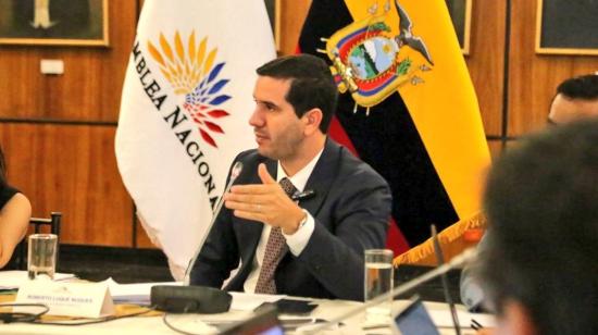 Roberto Luque, ministro de Energía encargado, en su visita a la Asamblea Nacional del 9 de mayo de 2024.