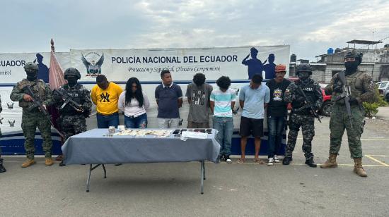 La Policía detuvo a siete sospechosos durante un operativo en Durán.