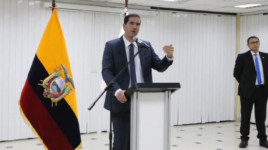 El ministro encargado de Energía, Roberto Luque, en una rueda de prensa el 1 de mayo de 2024.