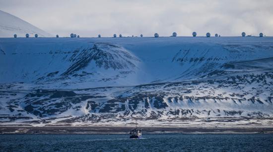 Imagen referencial del archipiélago de Svalbard, en el océano Ártico, en Noruega, tomada el 16 de mayo de 2024.