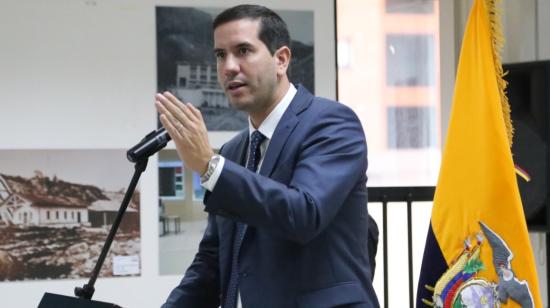 El ministro de Energía (e) Roberto Luque, en una rueda de prensa del 1 de mayo de 2024.