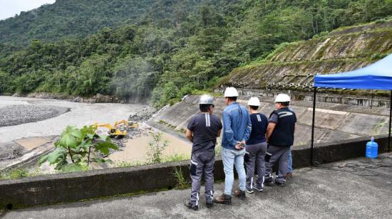 Recorrido del Ministro de Energía, Roberto Luque, para evaluar la situación de Coca Coco Sinclair. El 26 de mayo de 2024.