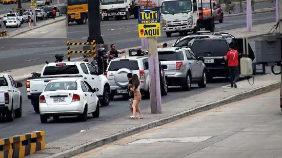 Imagenes de la Policía Nacional, en su actuación que denunció Cynthia Viteri.