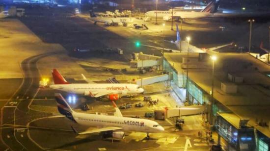 Imagen referencial del aeropuerto Jorge Chávez de Lima, Perú, la noche del 2 de junio de 2024.