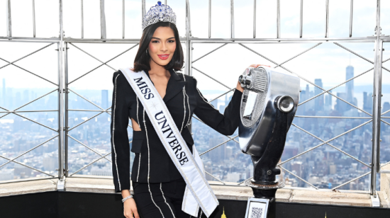 Miss Universo Sheynnis Palacios visita el Empire State Building el 4 de enero de 2024 en la ciudad de Nueva York.