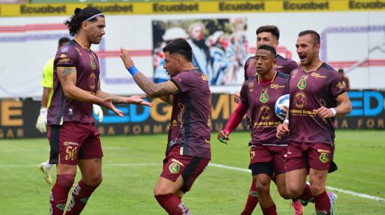 Jugadores de Mushuc Runa, durante un partido de la LigaPro, el 16 de marzo de 2024.