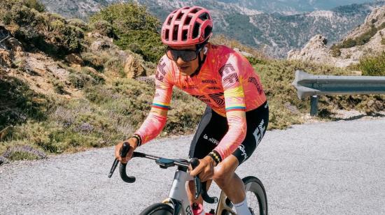 Richard Carapaz, durante un entrenamiento en Sierra Nevada, el 22 de mayo de 2024.