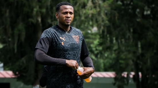 Michael Estrada, durante un entrenamiento con Liga de Quito, el 4 de junio de 2024.