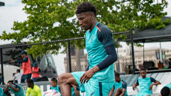 Kevin Rodríguez, durante un entrenamiento con la selección de Ecuador, el 7 de junio de 2024.