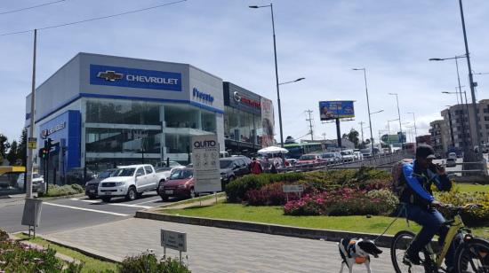 Un concesionario de la marca Chevrolet en el norte de Quito, abril de 2024.
