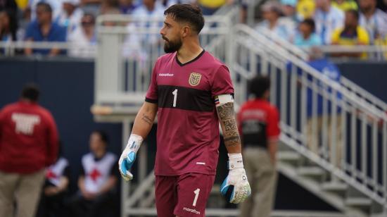 El arquero de Ecuador, Hernán Galíndez, durante el amistoso ante Argentina, el domingo 9 de junio de 2024.