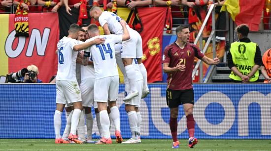 Los jugadores de Eslovaquia celebran un gol ante Bélgica en la Eurocopa, el lunes 17 de junio de 2024.