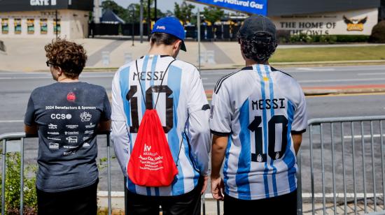 Simpatizantes argentinos llegaron en gran cantidad hasta Atlanta para ver el debut de su selección ante Canadá, este 20 de junio de 2024.