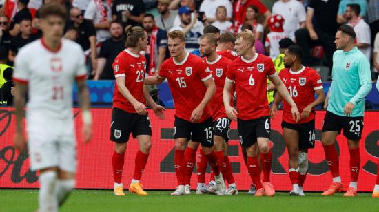 Los jugadores de Austria celebran en el partido ante Polonia por la Eurocopa, el 21 de junio de 2024.