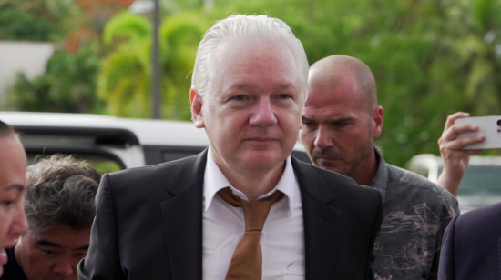 Julian Assange se declaró este 25 de junio de 2024  culpable de violar la ley de espionaje de Estados Unidos por la filtración de documentos clasificados.