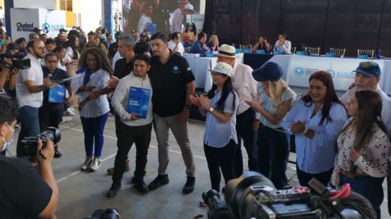 El alcalde de Guayaquil, Aquiles Alvarez, en el concejo itinerante en Ciudad de Dios, el 27 de junio de 2024.